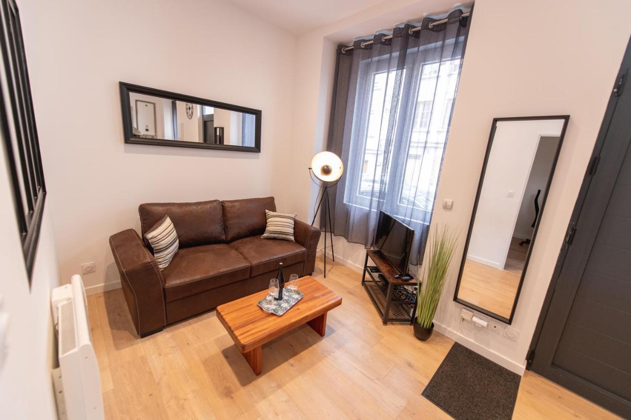 Kasa Loft Centre 2 - Wifi Et Tv - Confortable Et Stationnement Gratuit A Proximite Saint-Etienne  Exterior photo